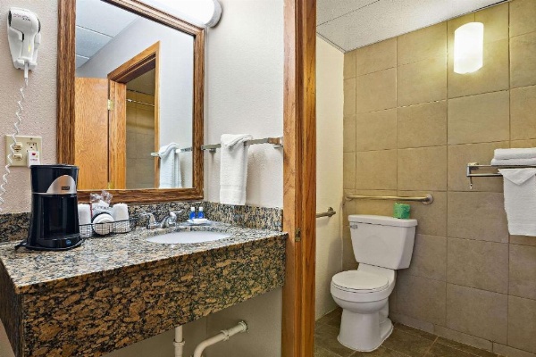 Rodeway Inn image 10