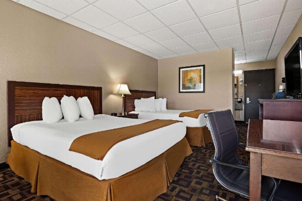 Rodeway Inn image 24